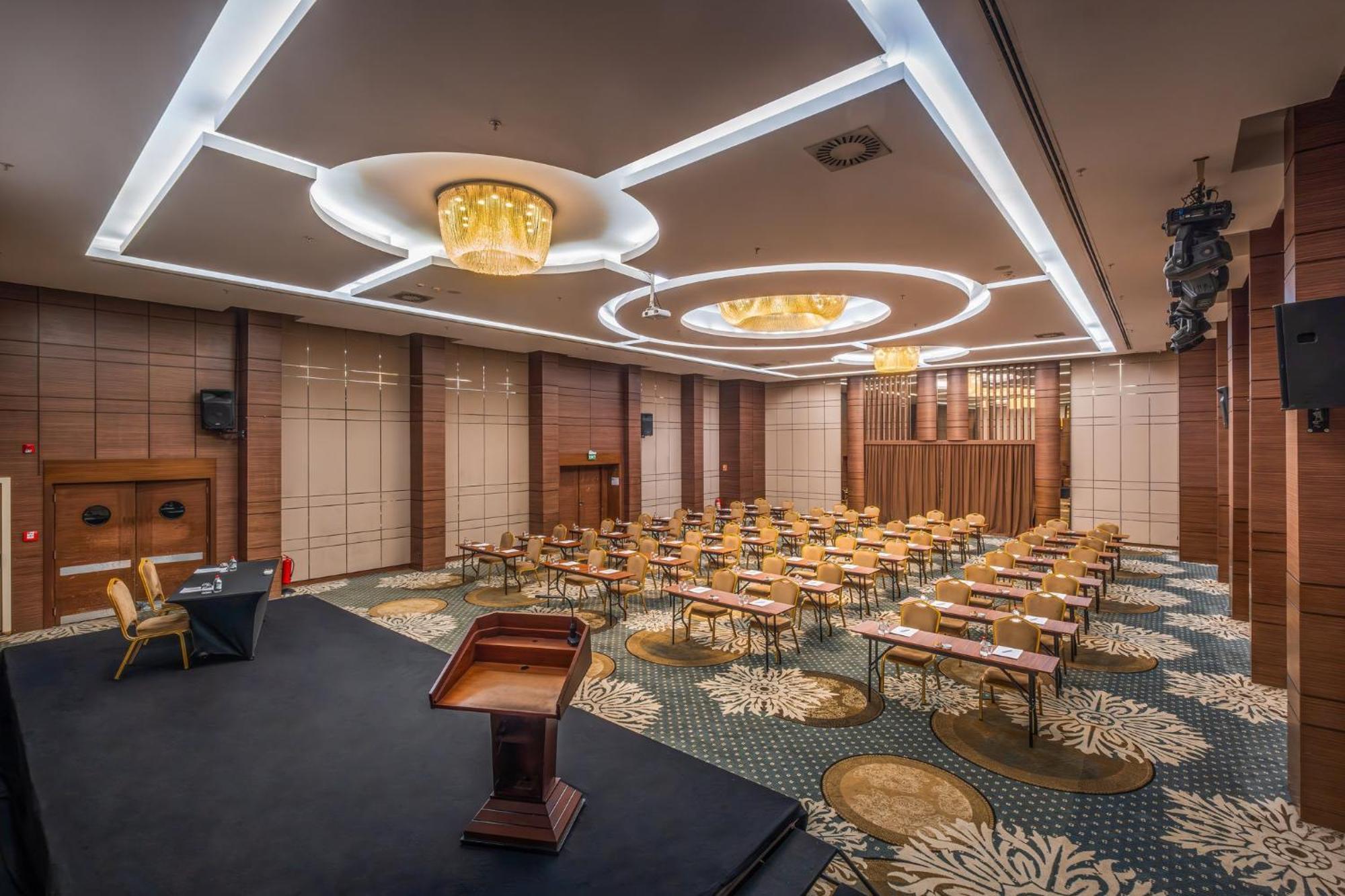 Holiday Inn Ankara - Cukurambar By Ihg Ngoại thất bức ảnh